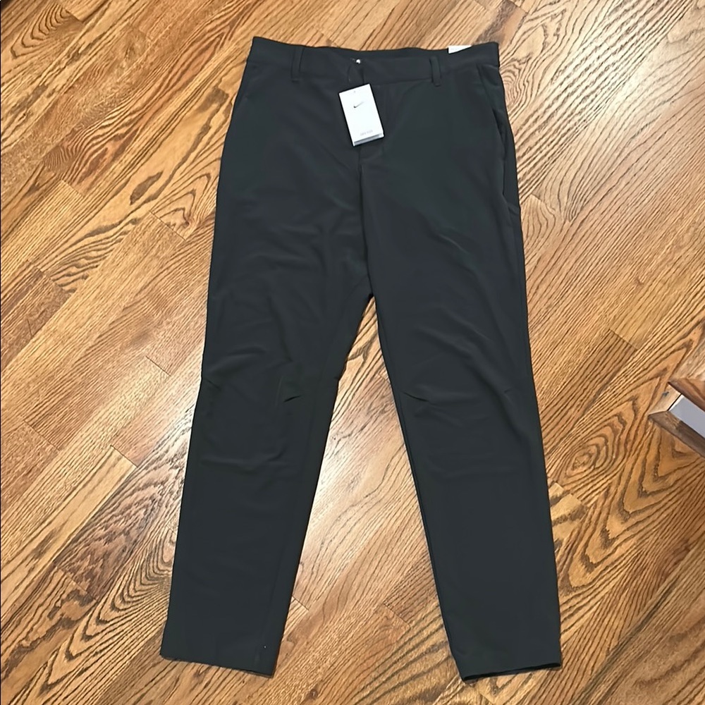 NWT Nike, Men's Dark Gray 34”x 34” Slim Fit Dri-Fit Golf Pants
